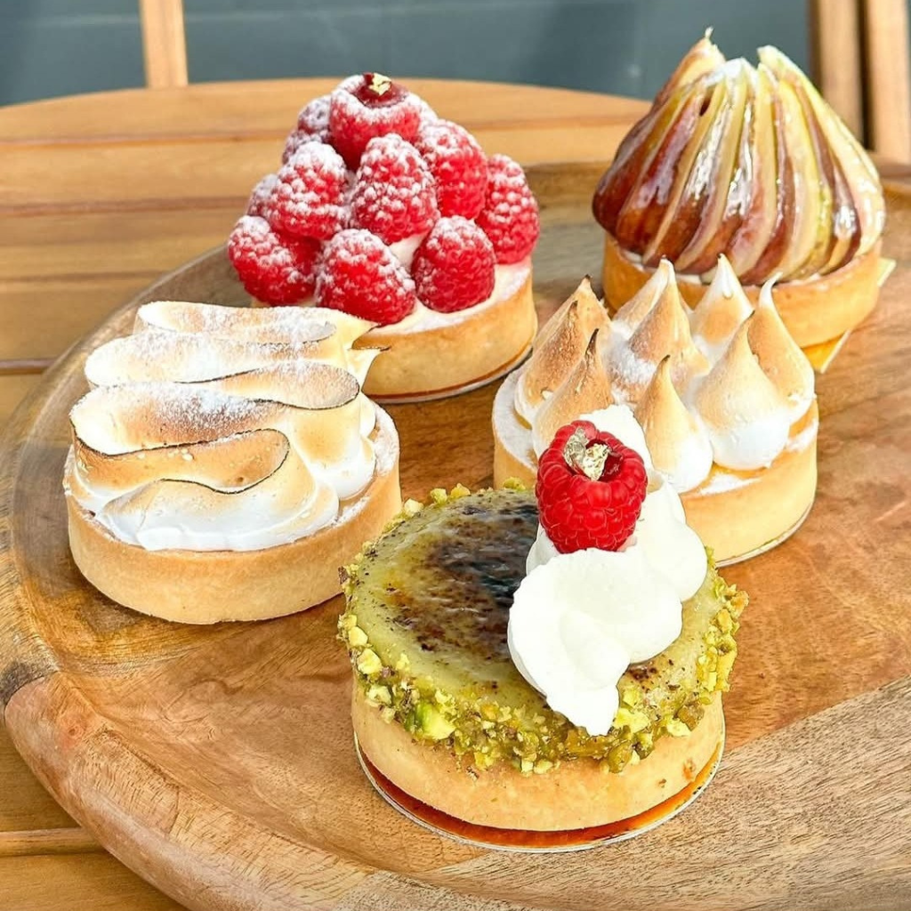 Cakes Menu